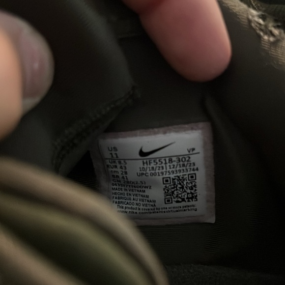 Sabrina Dedication basketball shoe - Picture 4 of 6